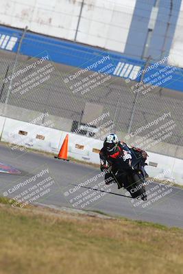 media/Nov-26-2022-Fastrack Riders (Sat) [[b001e85eef]]/Level 3/Session 3 Outside Turn 9/